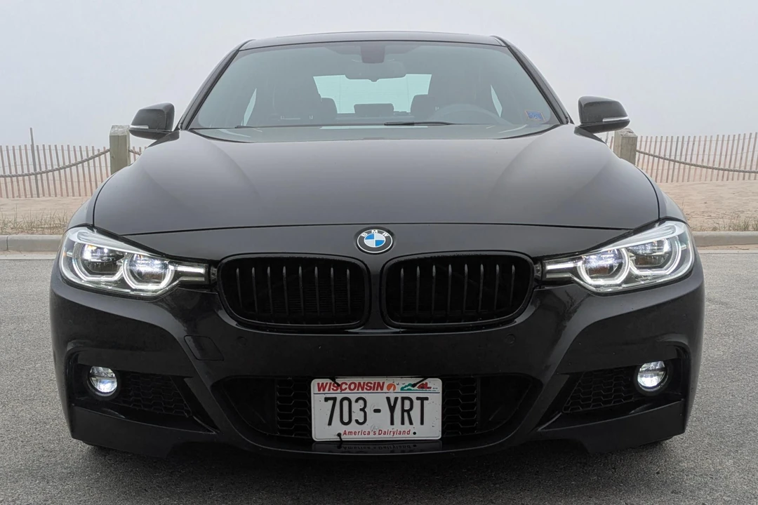 2016 BMW F30 335i & 340i Sedan - Image 2 of 31