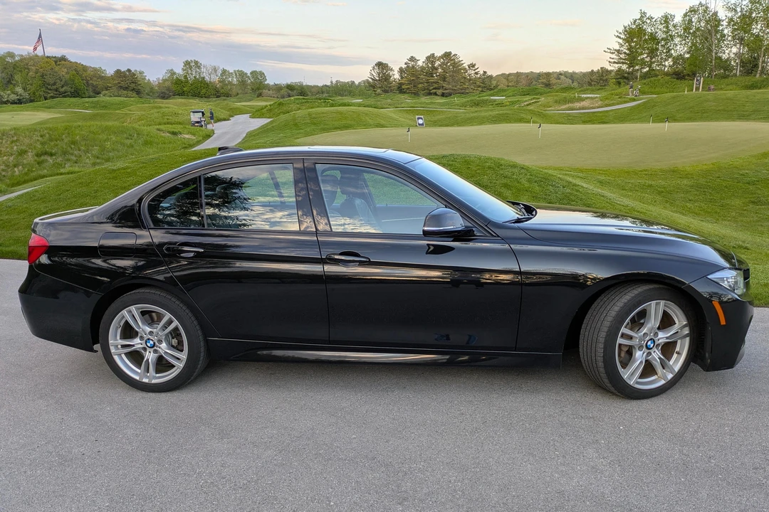2016 BMW F30 335i & 340i Sedan - Image 3 of 31
