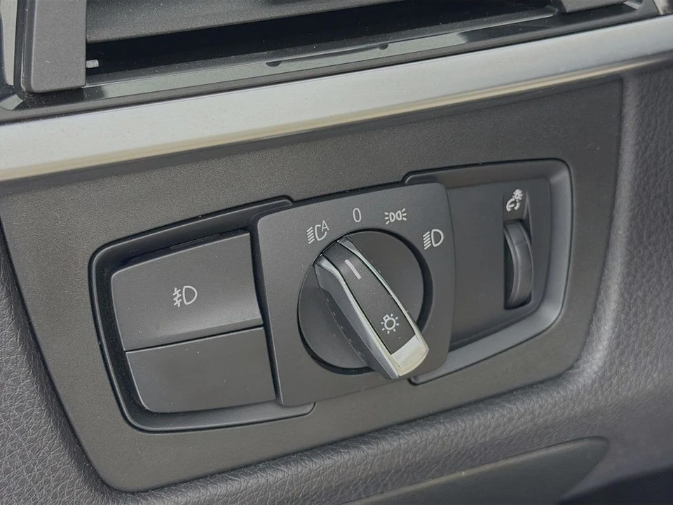 2016 BMW 4 Series - Image 11 of 12