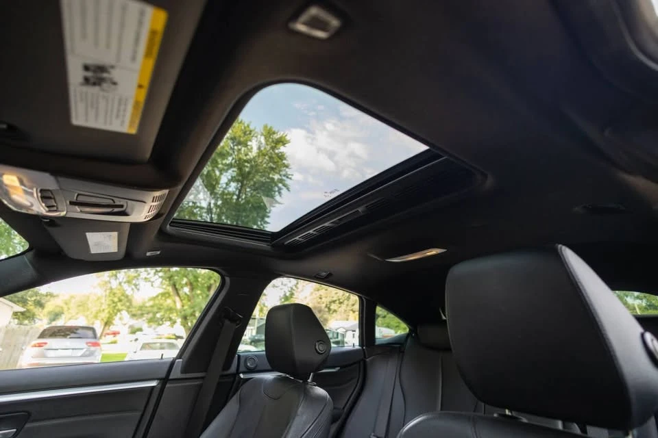 2016 BMW 4 Series - Image 15 of 20