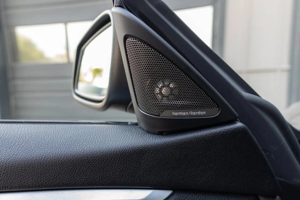2016 BMW 4 Series - Image 11 of 20