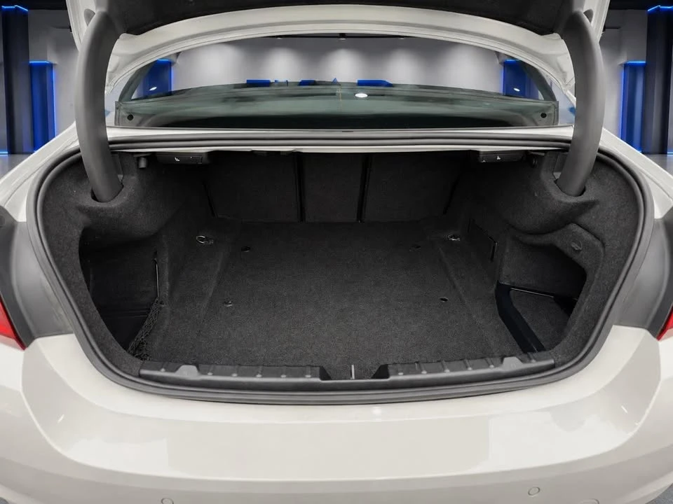 2016 BMW 4 Series - Image 11 of 20