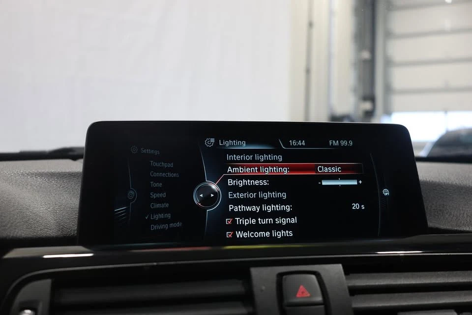 2016 BMW 4 Series - Image 16 of 20