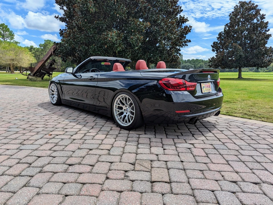 2016 BMW F33 435i & 440i Convertible - Image 8 of 31