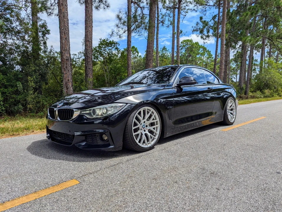 2016 BMW F33 435i & 440i Convertible - Image 11 of 31
