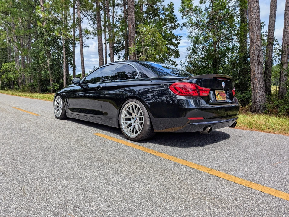 2016 BMW F33 435i & 440i Convertible - Image 16 of 31