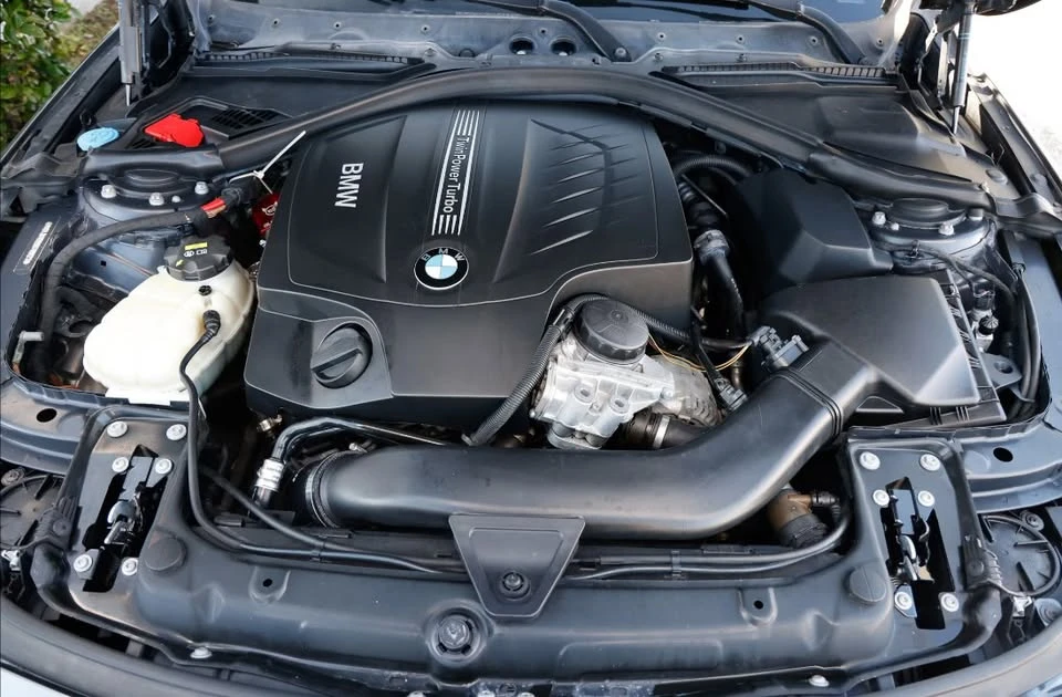 2016 BMW 4 Series - Image 4 of 4