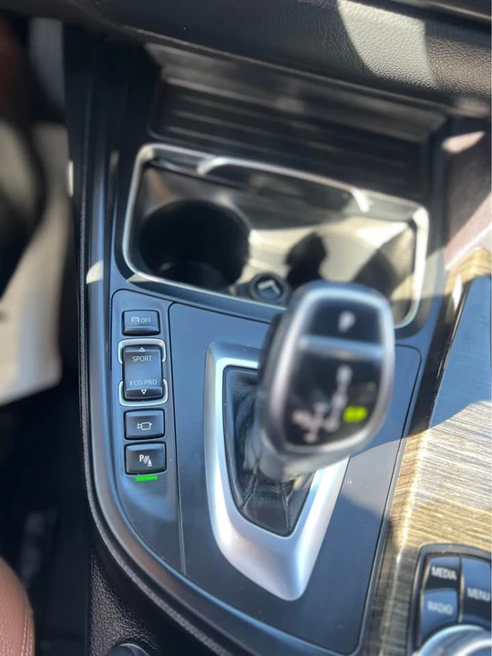 2016 BMW 4 Series - Image 15 of 16