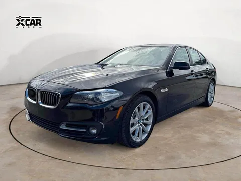 2016 BMW 5 Series 525i Sedan 4D