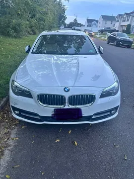 2016 BMW 5 Series 525xi Sedan 4D