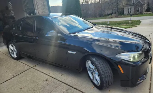 2016 BMW 5 Series 528i Sedan 4D