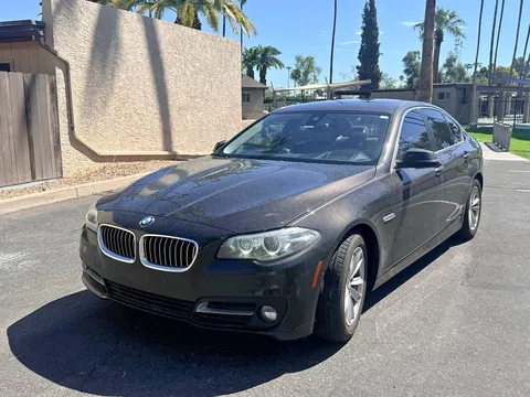 2016 BMW 5 Series 528i Sedan 4D