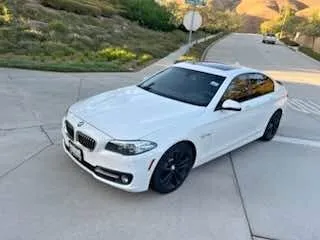 2016 BMW 5 Series 528i Sedan 4D