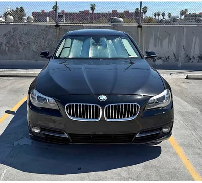 2016 BMW 5 Series 528i Sedan 4D