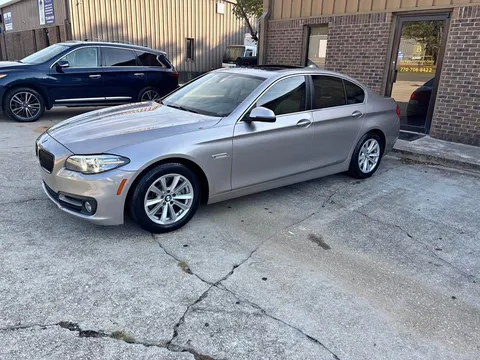 2016 BMW 5 Series 528i Sedan 4D