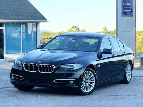 2016 BMW 5 Series 528i xDrive Sedan 4D