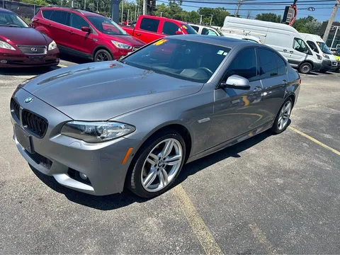 2016 BMW 5 Series 530i xDrive Sedan 4D