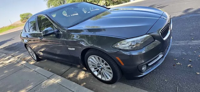 2016 BMW 5 Series 535i Gran Turismo Sedan 4D