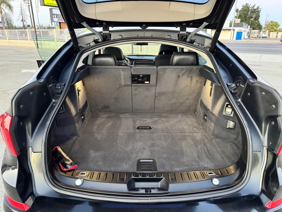 2016 BMW 5 Series - Image 13 of 20