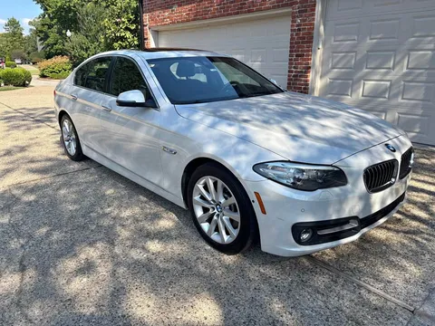 2016 BMW 5 Series 535xi Sedan 4D