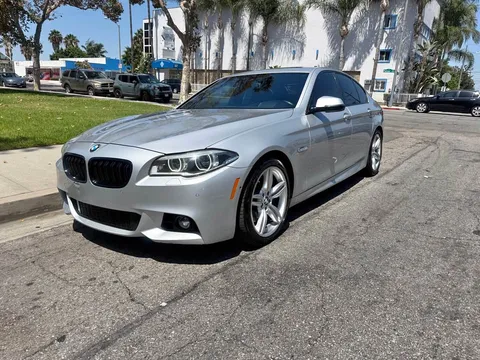 2016 BMW 5 Series 550i Sedan 4D