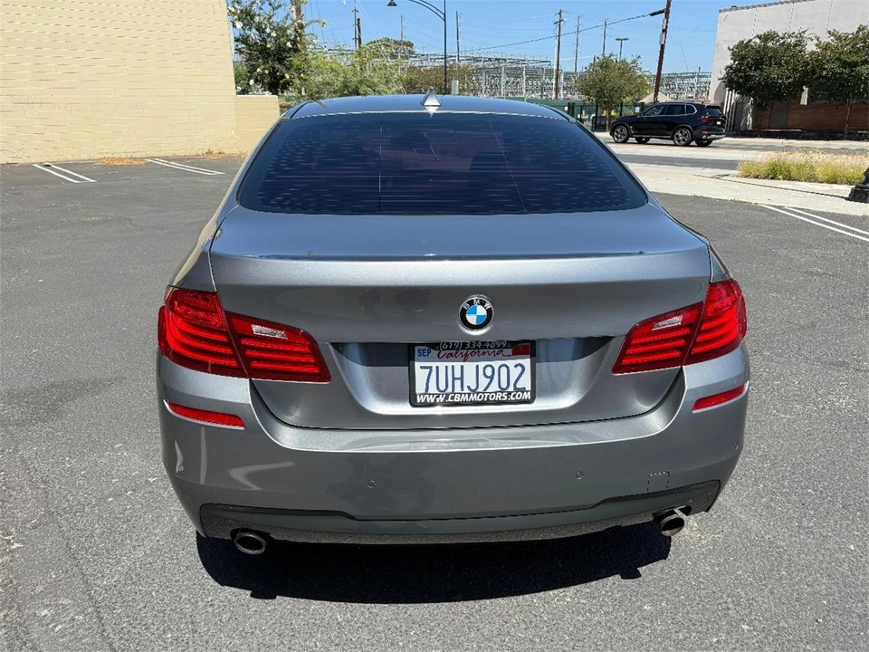 2016 BMW F10 5 Series Sedan - Image 10 of 30