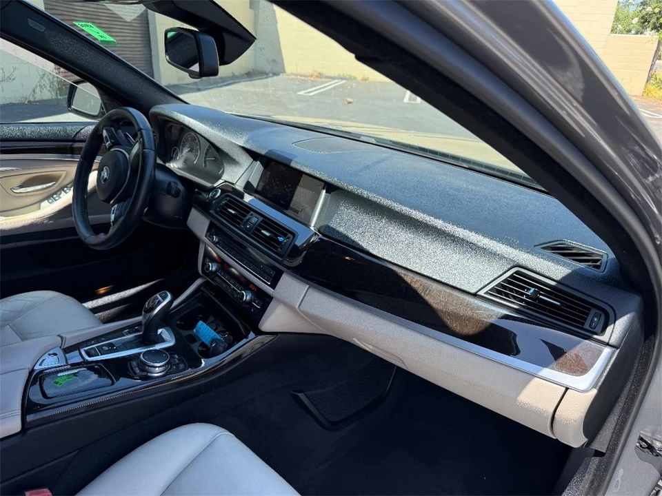 2016 BMW F10 5 Series Sedan - Image 19 of 30