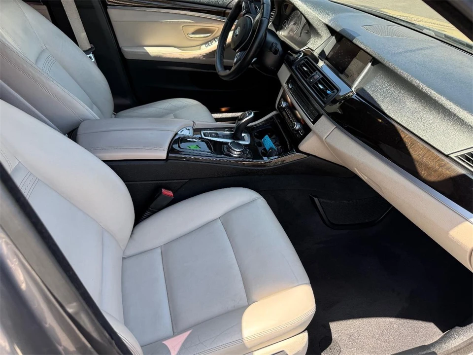 2016 BMW F10 5 Series Sedan - Image 18 of 30