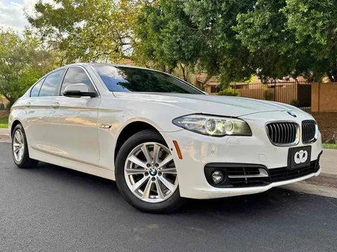 2016 BMW 5 Series 528i