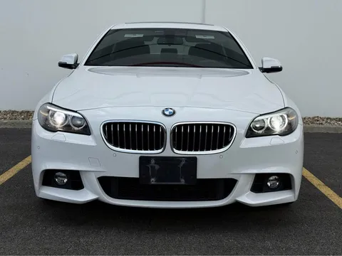 2016 BMW 5 Series 528xi