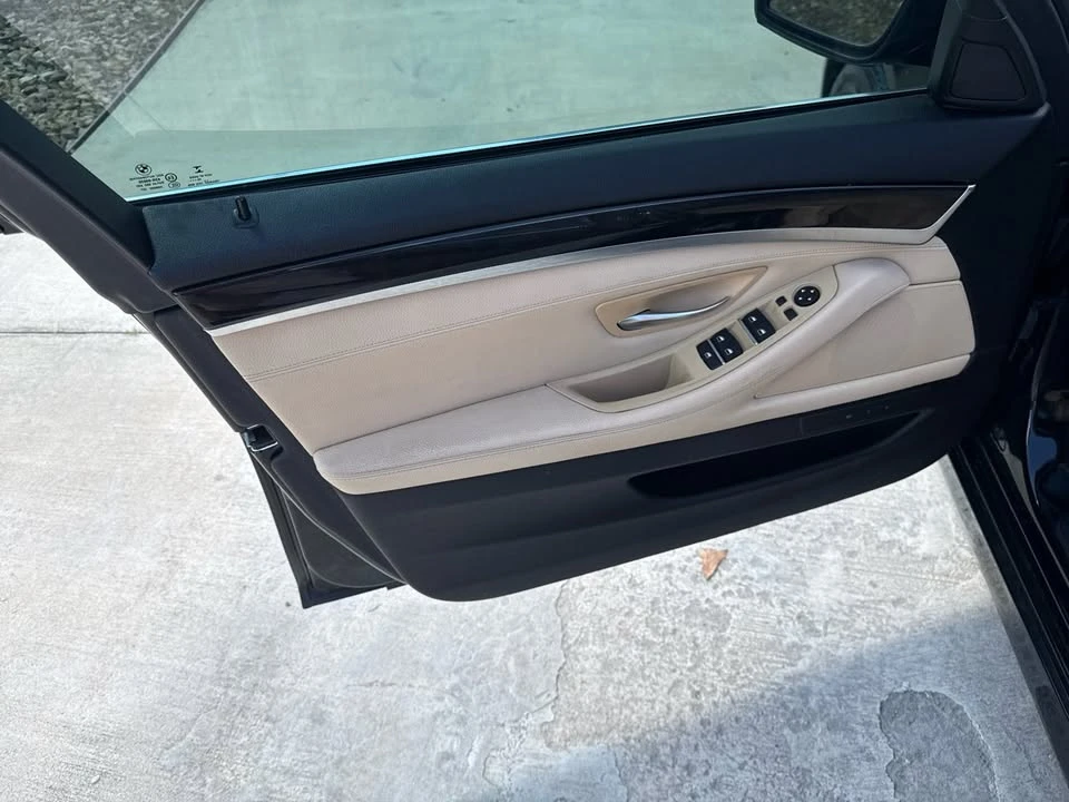 2016 BMW M5 - Image 11 of 20