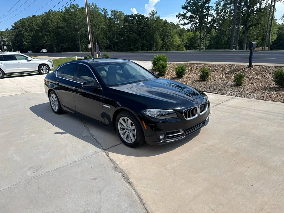 2016 BMW M5 - Image 3 of 20