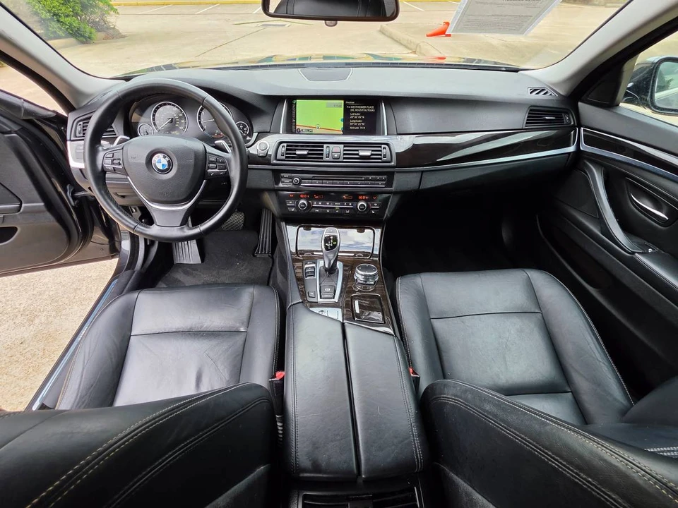 2016 BMW M3 - Image 11 of 24