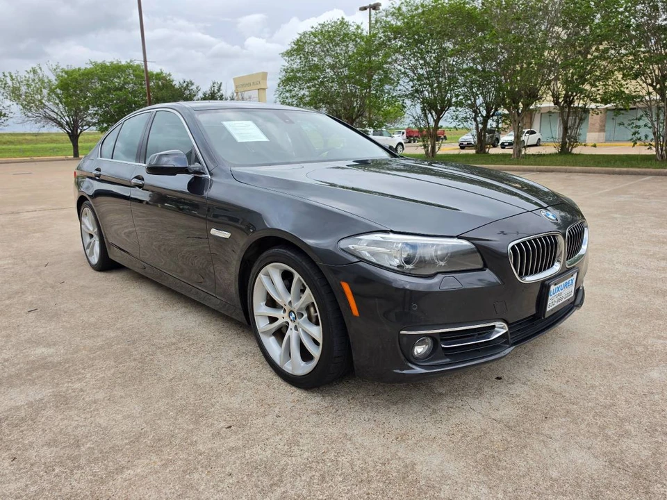 2016 BMW M3 - Image 2 of 24