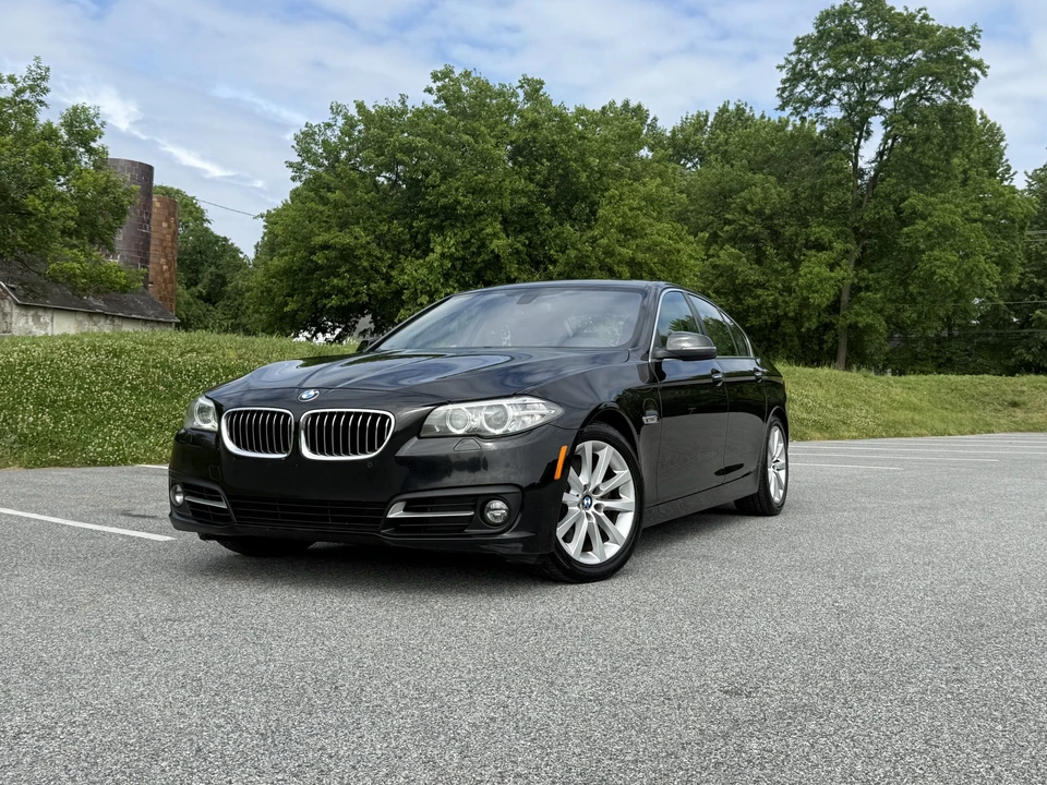 2016 BMW F10 5 Series Sedan - Image 2 of 31