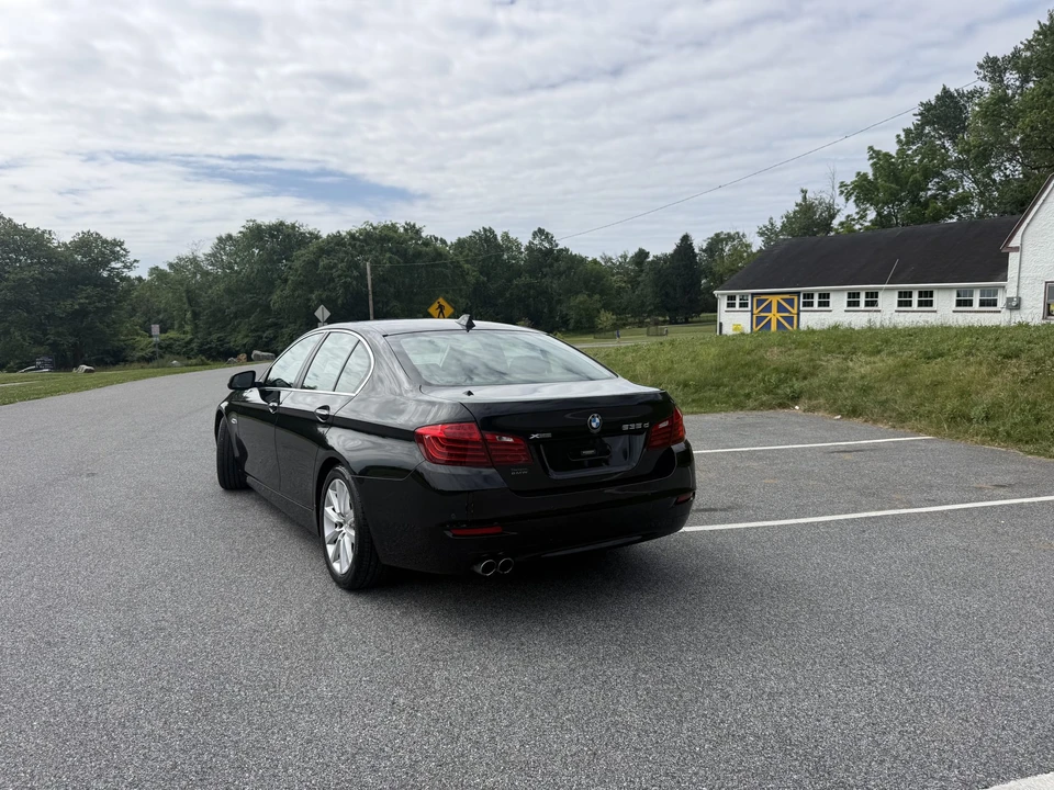 2016 BMW F10 5 Series Sedan - Image 9 of 31
