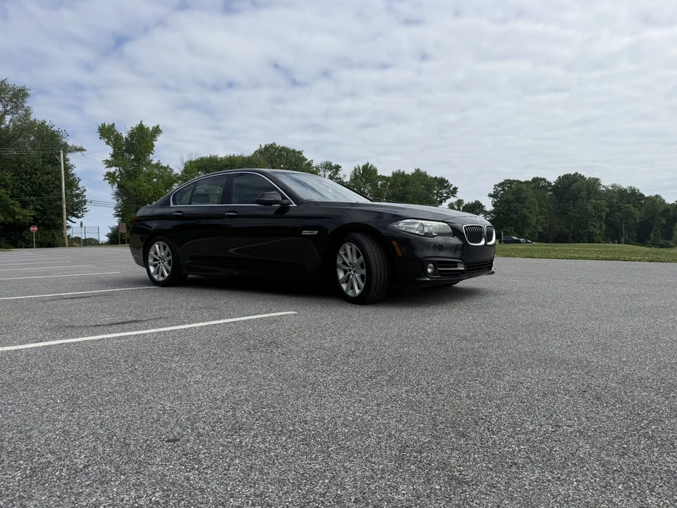 2016 BMW F10 5 Series Sedan - Image 24 of 31