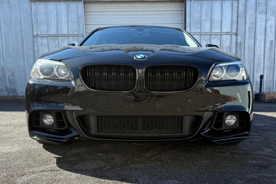 2016 BMW F10 5 Series Sedan - Image 2 of 31