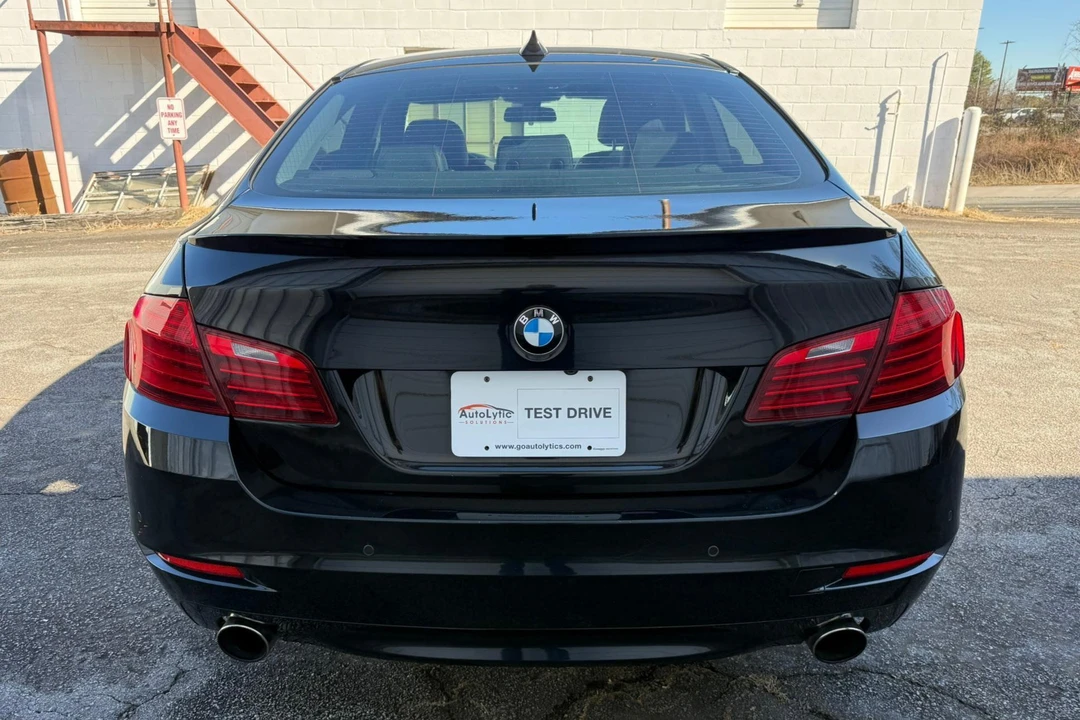 2016 BMW F10 5 Series Sedan - Image 5 of 31