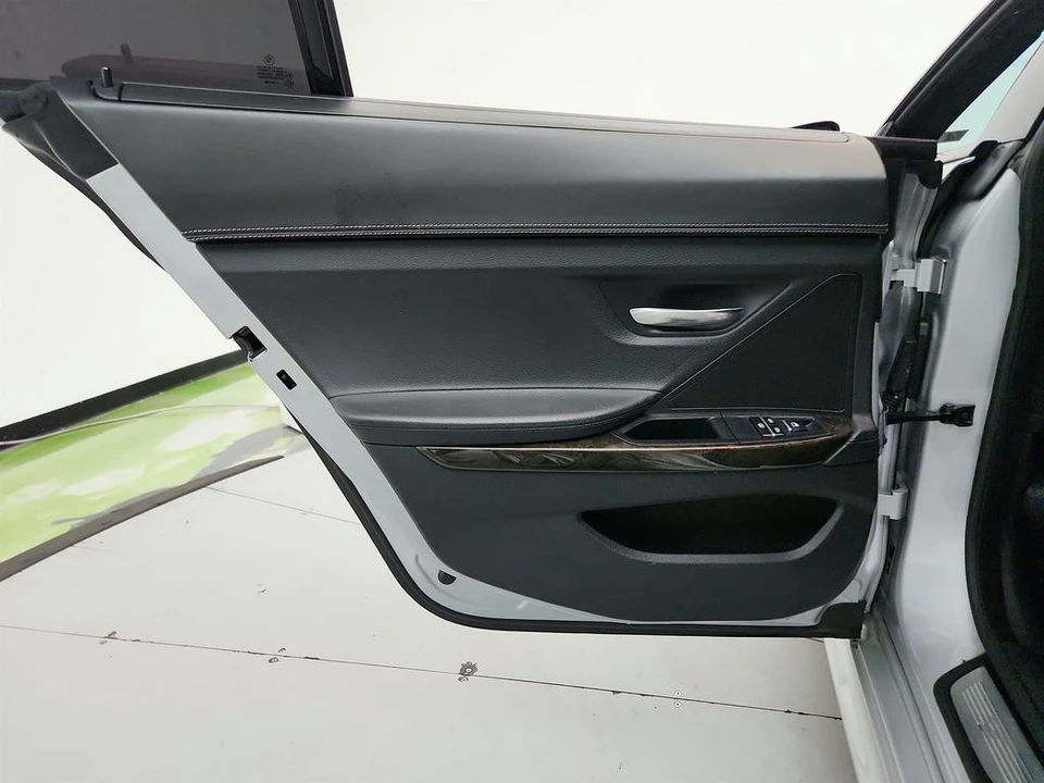 2016 BMW 4 Series - Image 24 of 31