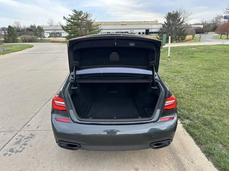 2016 BMW G11/G12 7 Series - Image 14 of 20