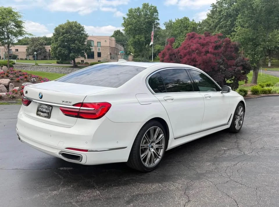 2016 BMW G11/G12 7 Series - Image 5 of 10