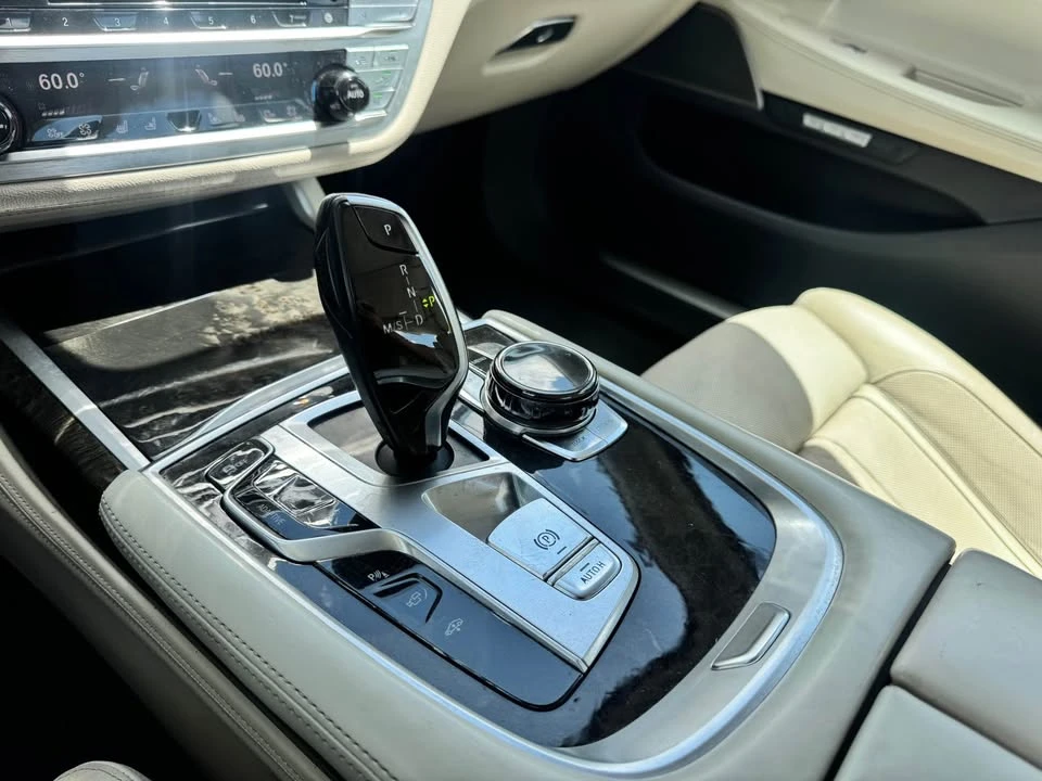 2016 BMW G11/G12 7 Series - Image 17 of 20