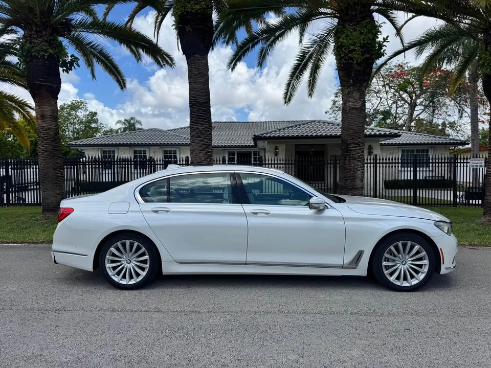 2016 BMW G11/G12 7 Series - Image 4 of 20
