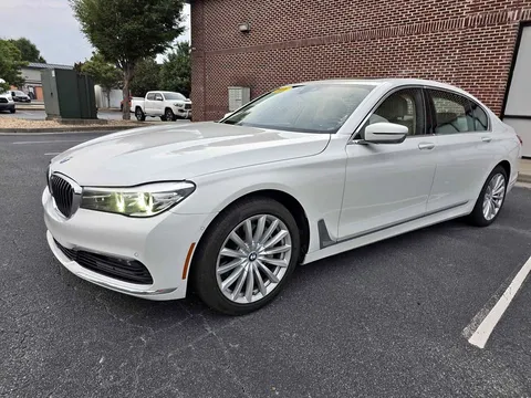 2016 BMW 7 Series 740i xDrive Sedan 4D