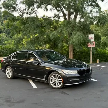 2016 BMW 7 Series 750Li xDrive Sedan 4D