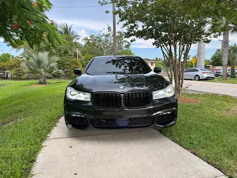 2016 BMW 7 Series 750i Sedan 4D