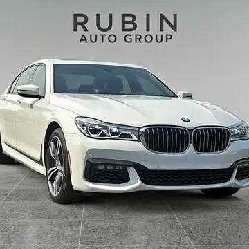2016 BMW 7 Series 750i xDrive Sedan 4D