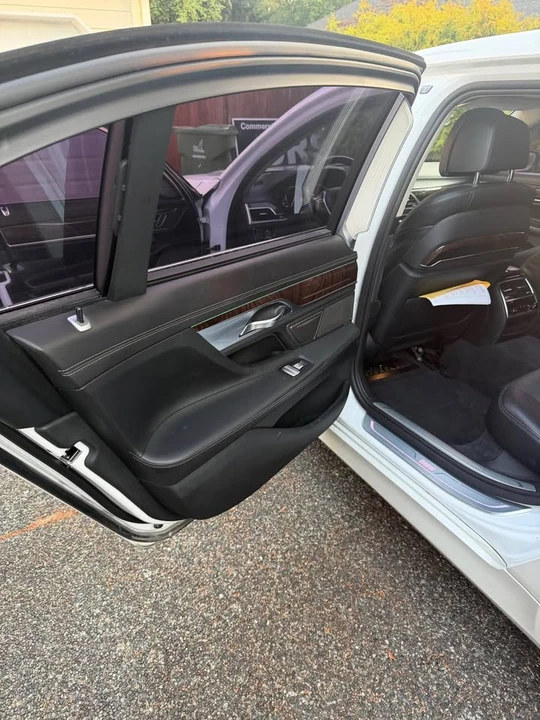 2016 BMW G11/G12 7 Series - Image 17 of 18