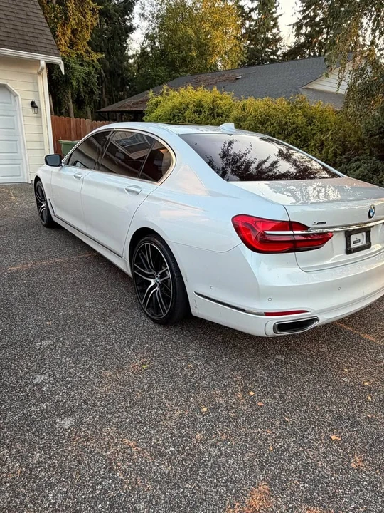 2016 BMW G11/G12 7 Series - Image 10 of 18